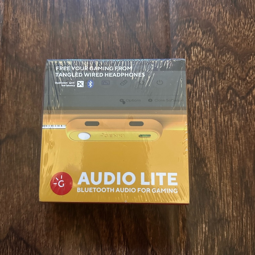 GENKI Audio Lite Bluetooth 5.0 Adapter for Nintendo Switch, Yellow - NEW